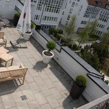 Holiday Inn Munich Unterhaching By Ihg Экстерьер фото