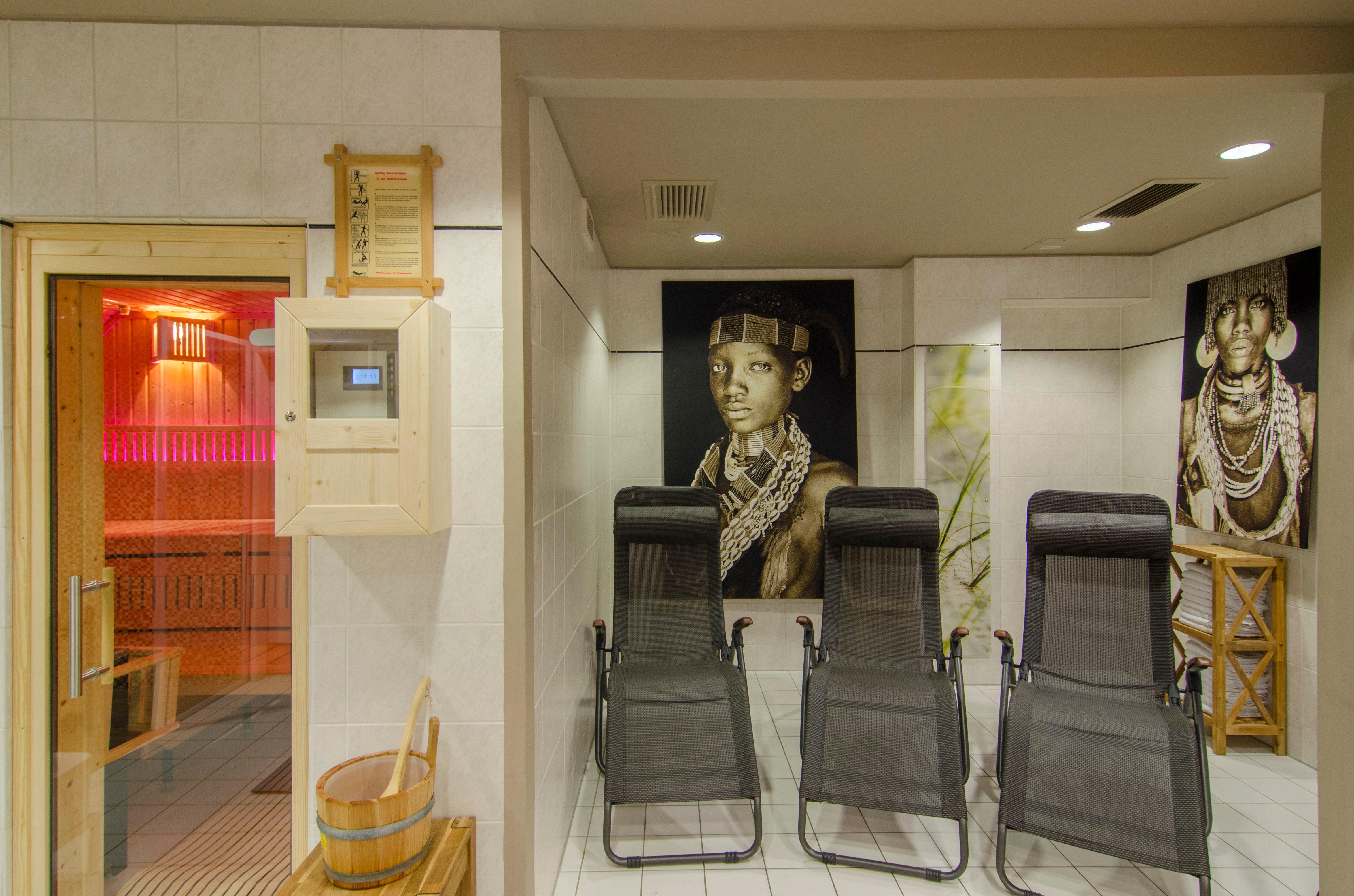 Holiday Inn Munich Unterhaching By Ihg Экстерьер фото