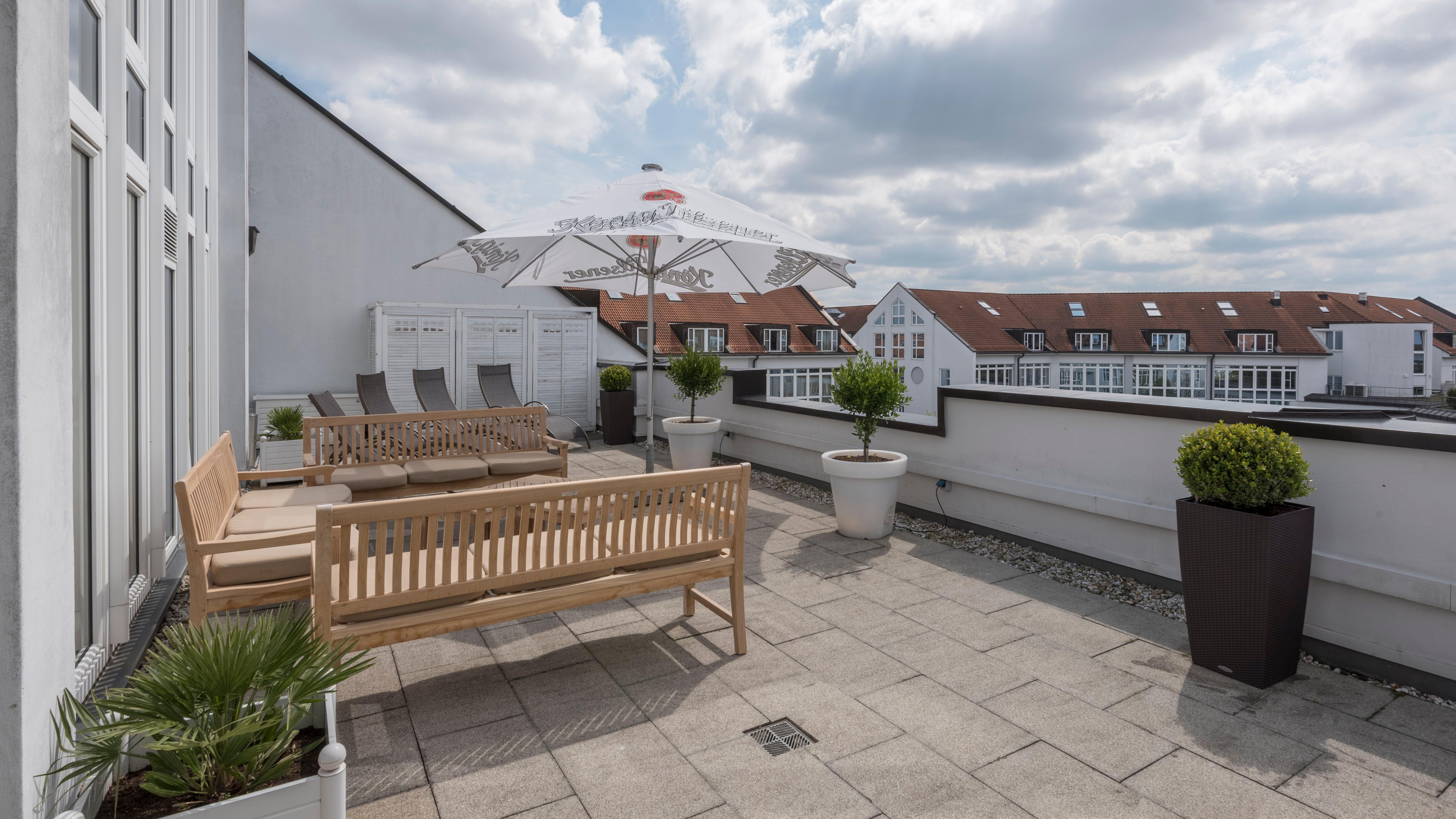 Holiday Inn Munich Unterhaching By Ihg Экстерьер фото