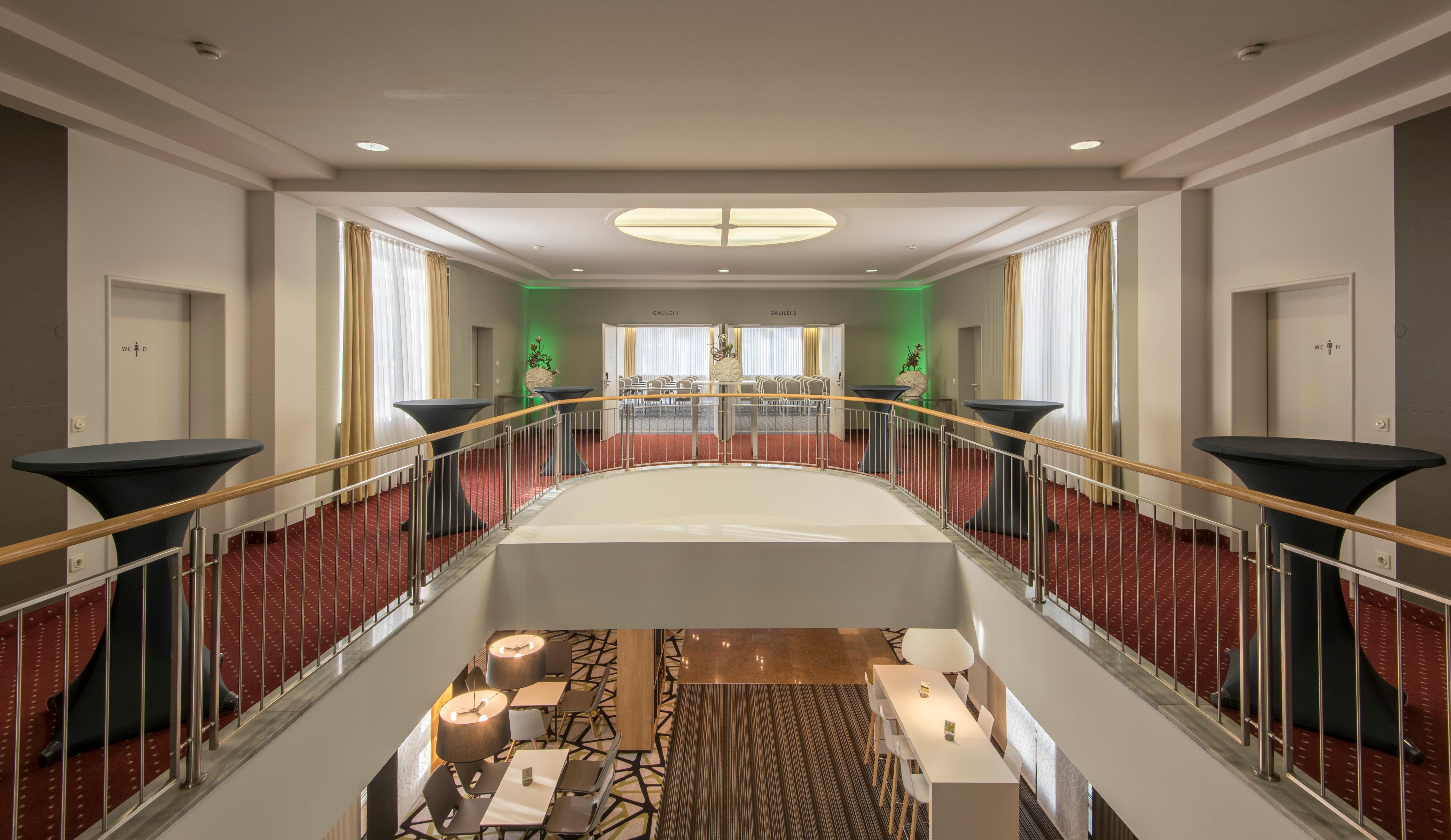 Holiday Inn Munich Unterhaching By Ihg Экстерьер фото